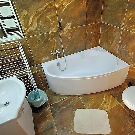 Corvin Hotel 3*