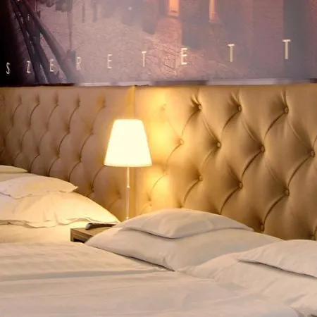 Corvin Hotel Gyula