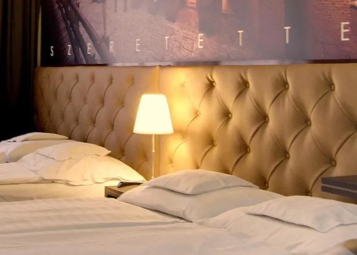 Corvin Hotel Gyula